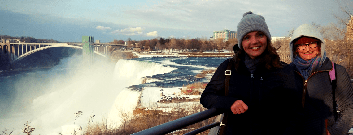 Ana e Josi em Niagara Falls